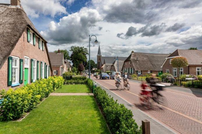 Sayang26 Gezellige Gezinsvriendelijke Stacaravan Op Familiecamping De Vossenburcht In Natuurgebied Reestdal - No Workers Allowed Villa IJhorst Kültér fotó